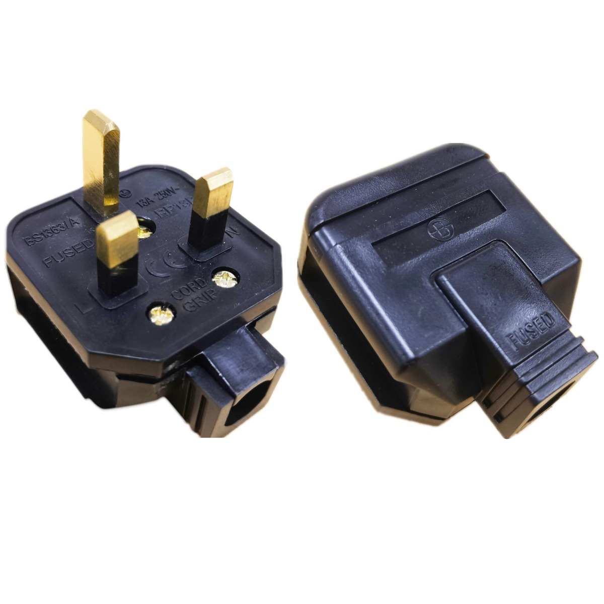 13AMP RUBBER PLUG BLACK